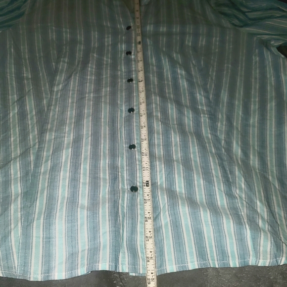 NWOT Denim Co blue button up with stripes - Picture 8 of 11